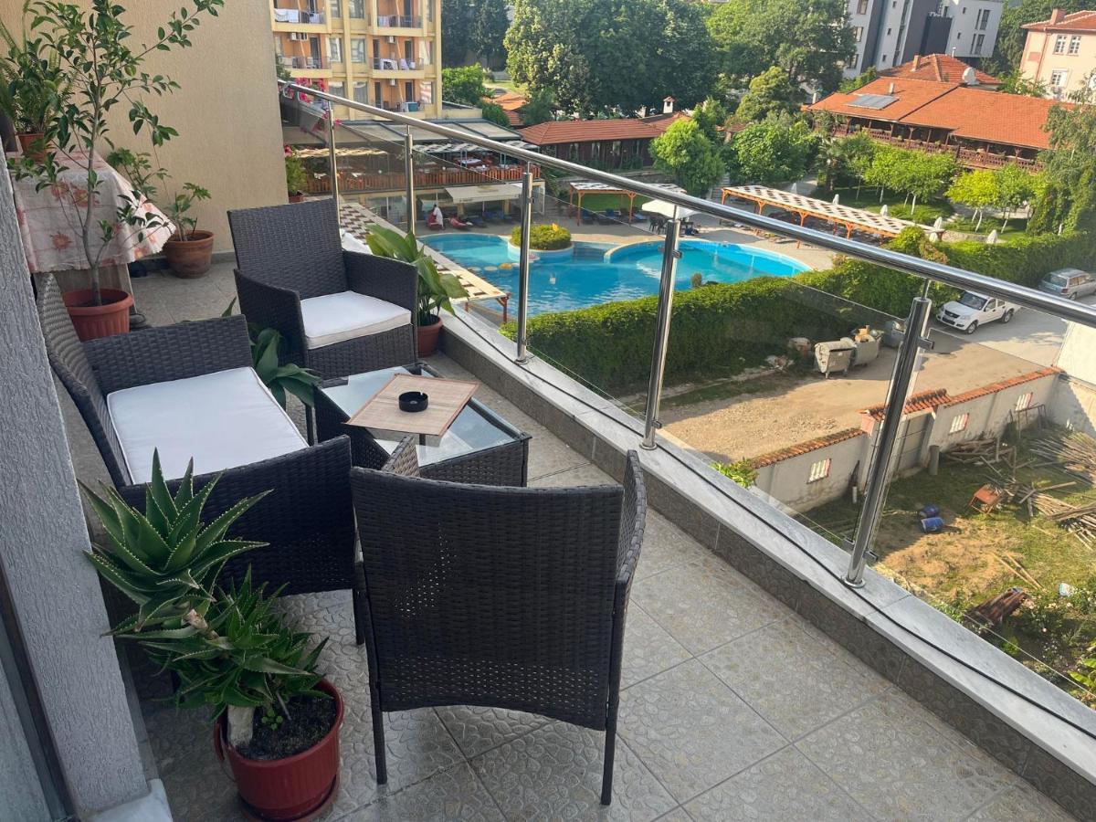 Апартамент Панорама Hisarya Exterior photo